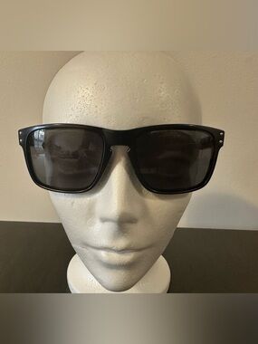 Oakley Holbrook Sunglasses with Dark Smoke Prizm Lenses